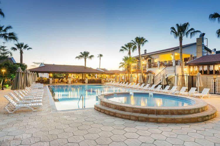 Almond Holiday Village & Hotel Karavas  Exteriér fotografie
