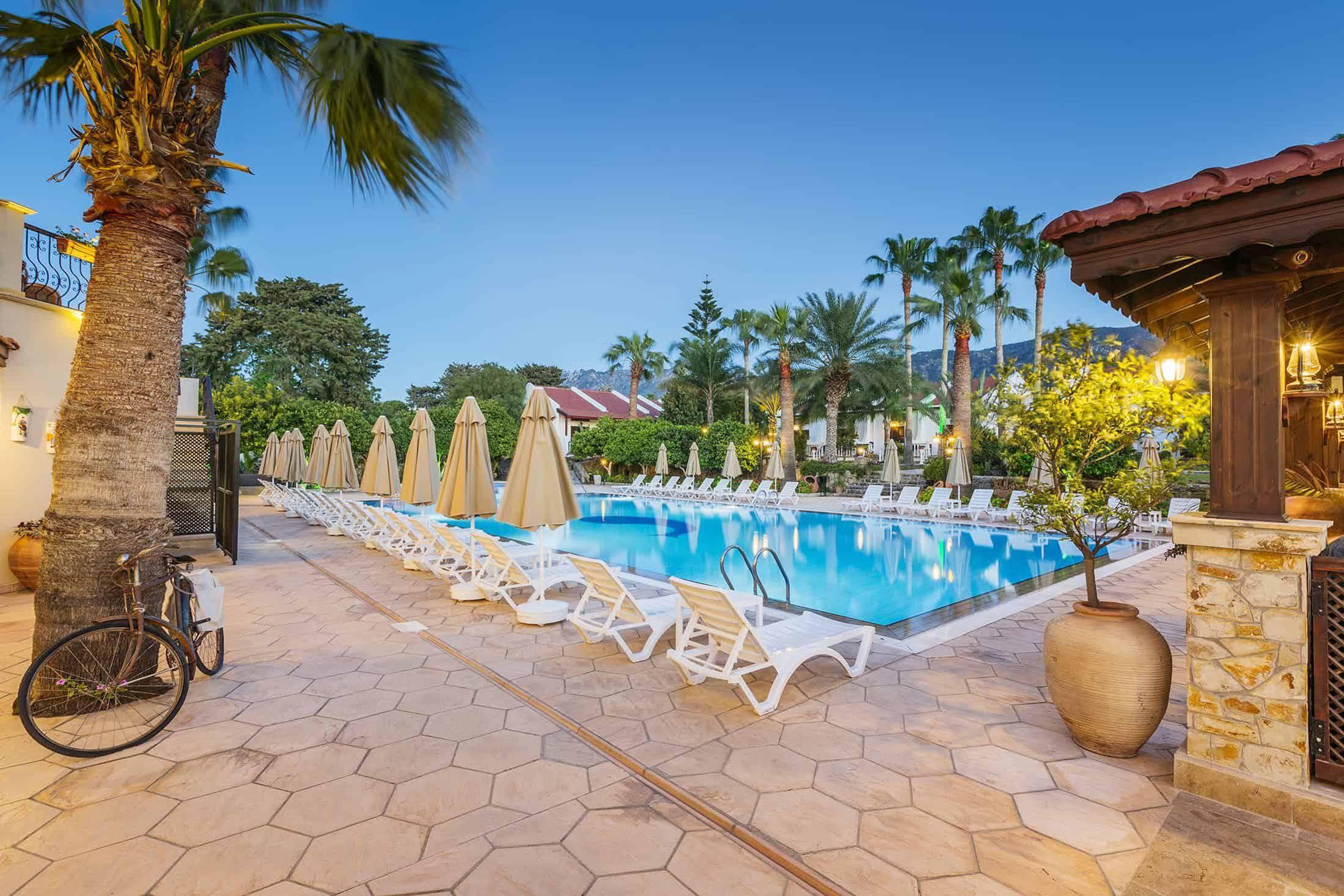 Almond Holiday Village & Hotel Karavas  Exteriér fotografie